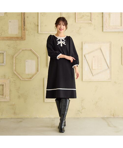 Rose Tiara / ローズティアラ ミニ丈・ひざ丈ワンピース | 【伸縮性◎/イージーケア】配色リボンワンピース(ブラック)