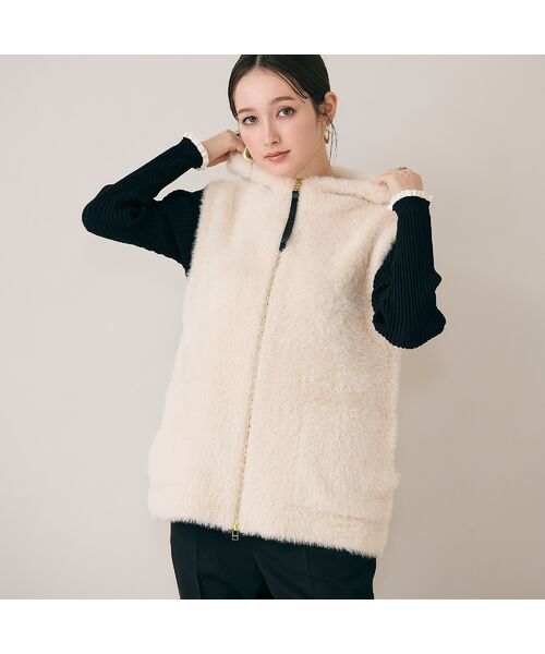 Rose Tiara / ローズティアラ ベスト | フェザーニットジレ | 詳細1