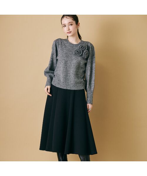 Rose Tiara / ローズティアラ ニット・セーター | フラワーコサージュ付きニットプルオーバー | 詳細1