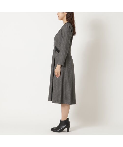 Rose Tiara / ローズティアラ ミニ丈・ひざ丈ワンピース | 【吸湿発熱/毛玉になりにくい】配色切替クラシカルワンピース | 詳細8