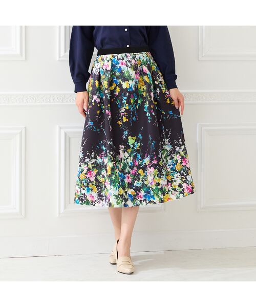 Rose Tiara / ローズティアラ ミニ・ひざ丈スカート | フローラルアートフレアスカート | 詳細2