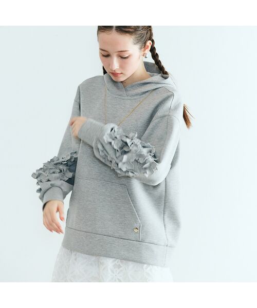 Rose Tiara / ローズティアラ パーカー | フラワーモチーフ付きパーカー | 詳細2