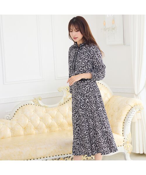 Rose Tiara / ローズティアラ ミニ・ひざ丈スカート | 【セットアップ対応】フラワーパターンフレアスカート | 詳細2