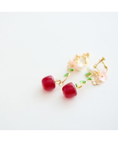 Rose Tiara / ローズティアラ ネックレス・ペンダント・チョーカー | リンゴのイヤリング（ゴールド）