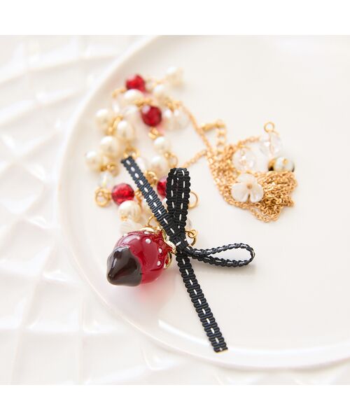 Rose Tiara / ローズティアラ ネックレス・ペンダント・チョーカー | チョコがけいちごのネックレス | 詳細1