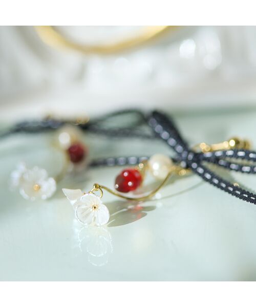 Rose Tiara / ローズティアラ ネックレス・ペンダント・チョーカー | チョコがけいちごのイヤリング | 詳細2