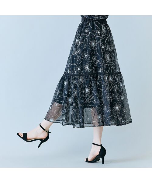 Rose Tiara / ローズティアラ ミニ・ひざ丈スカート | シアー刺繍バイカラーティアードスカート（ブラック）