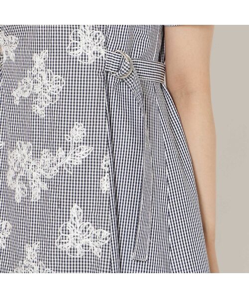 Rose Tiara / ローズティアラ ミニ丈・ひざ丈ワンピース | リボンベルト付きフラワー刺繍チェックワンピース | 詳細10