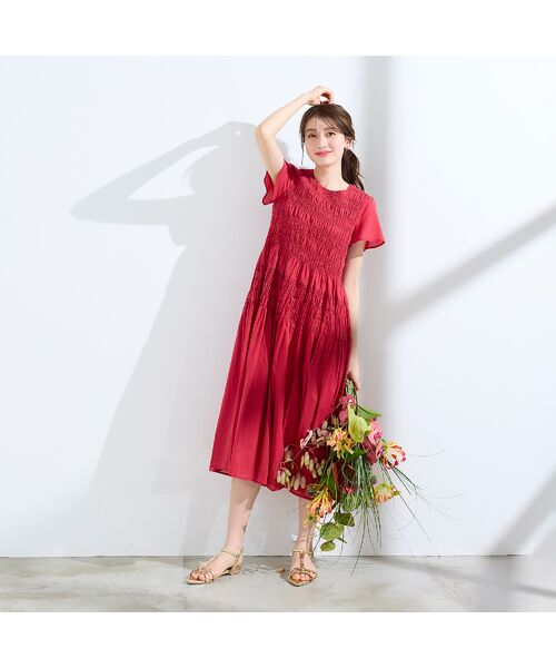 Rose Tiara / ローズティアラ ミニ丈・ひざ丈ワンピース | シャーリングマキシ丈ワンピース | 詳細4