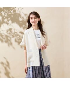 ・透け感のあるナチュラルなオーガンジー素材を使用した、清涼感あふれるジャケット<br>・軽やかな着心地ながら、シワになりにくく接触冷感機能付きで、イージーケアなのも嬉しいポイント<br>・オーバーサイズシルエットに半袖デザインを合わせ、リラクシーで快適な着用感を実現<br>・羽織るだけでシルエットが美しく整い、抜け感のある大人のこなれスタイルに<br>・通気性に優れ、暑い季節もさらりと心地よく過ごせる一枚<br>・ドレスの羽織としてもおすすめで、デイリーからお出かけ、きれいめカジュアルまで幅広く活躍するサマージャケットです<br><br>************************************<br>透け感: あり<br>裏　地: 裏なし<br>ポケット: あり<br>************************************<br>モデル身長: 166cm/ 38号着用<br>詳細着用モデル身長　166cm / 着用サイズ 38号<br><br><br>＊取り扱いについては、商品についている品質表示でご確認ください。<br>＊撮影環境により、実際と色味が違って見える場合があります。<br>また、PC・スマートフォンなどにより、製品と画像のカラーが異なる場合もございます。<br>＊商品画像はサンプルのため、色味やサイズ、プリント位置、仕様などに変更がある場合があります。<br>＊50号は一部の店舗・ONLINE SHOPのみの展開となります。取扱いしていないサイトもございますのでご了承ください。<br><br><br><br><font color='#e73656'>【RoseTiara/ローズティアラ】</font><br>フェミニンな愛らしさと、大人のエレガンスを一度にまとう服。 <br>「可愛い」をずっと手放さない、あなたのためのブランドです。<br><br>素材選びからデザイン、パターンまでを一貫して行い、タックの向きやギャザー分量、フリル位置などを36・38・40号と42・46・50号では調整し、パターンを分けることで美しいシルエットと着心地の良い服を提案します。<BR>