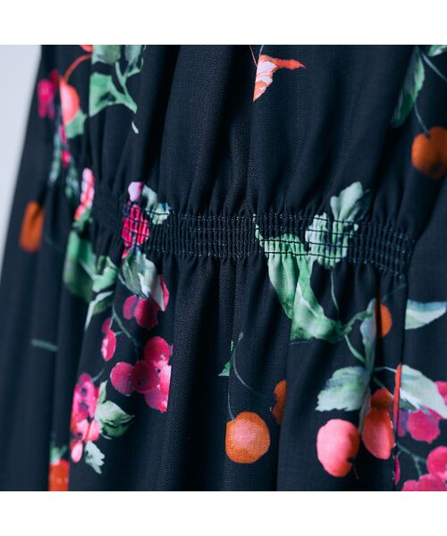 Rose Tiara / ローズティアラ ミニ丈・ひざ丈ワンピース | チェリープリントキャミソールドレス | 詳細13