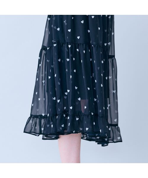 Rose Tiara / ローズティアラ ミニ丈・ひざ丈ワンピース | 【モデル美香×Audie a Muses】ハートプリントティアードワンピース | 詳細12