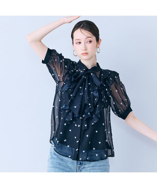 Rose Tiara / ローズティアラ シャツ・ブラウス | ハートプリントボウタイ付きブラウス | 詳細4