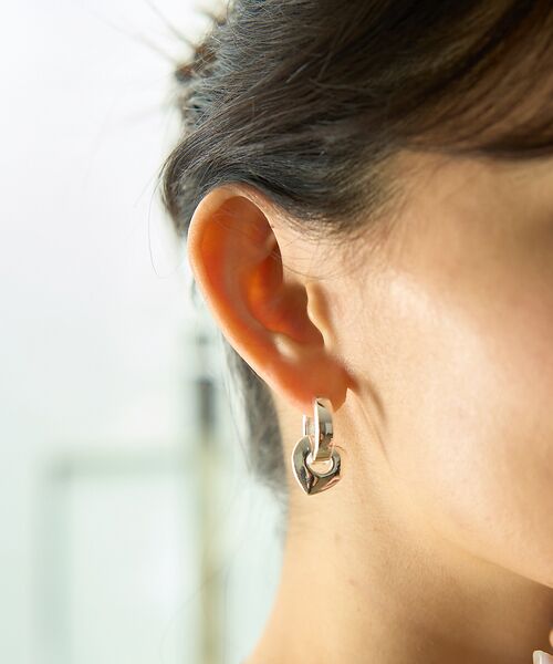 Rouge vif la cle / ルージュ・ヴィフ ラクレ ピアス・イヤリング | 【PILGRIM/ピルグリム】フープハートピアス | 詳細1