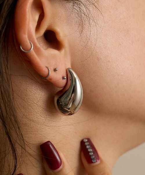 Rouge vif la cle / ルージュ・ヴィフ ラクレ ピアス・イヤリング | 【LUV AJ/ラヴエージェイ】GIA HOOPS ピアス | 詳細1