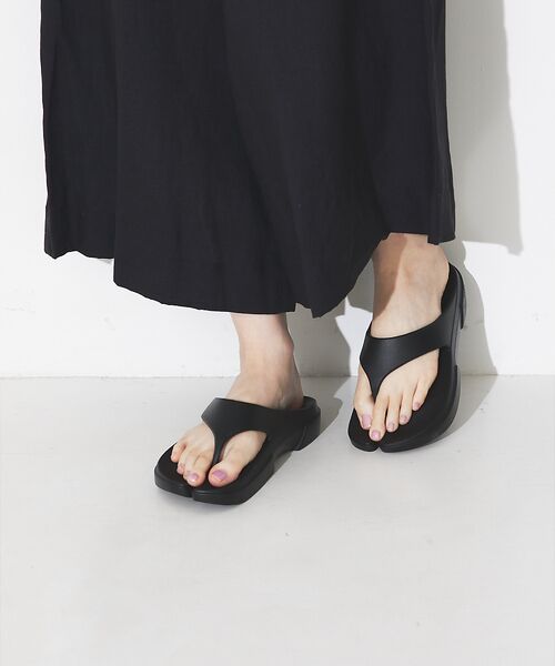 PAES（ペイズ）】定番のタビサンダルが発売！フリップフロップ