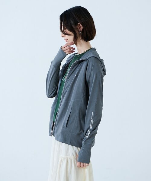 Rouge vif la cle / ルージュ・ヴィフ ラクレ パーカー | 【NANGA / ナンガ】Air Flex RASH GUARD ZIP PK | 詳細22