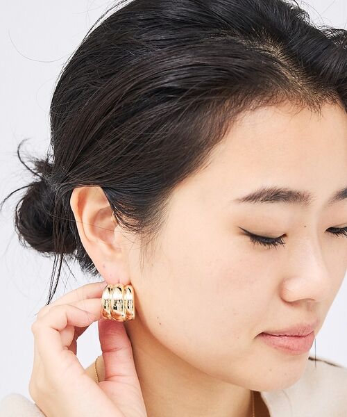 Rouge vif la cle / ルージュ・ヴィフ ラクレ ピアス・イヤリング | 【LILI CLASPE/リリクラスプ】ELSA SHIELD EARRINGS | 詳細4