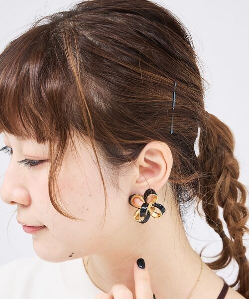 Rouge vif la cle / ルージュ・ヴィフ ラクレ ピアス・イヤリング | 【Kenneth Jay Lane/ケネス ジェイ レーン】フラワーイヤリング【 | 詳細2