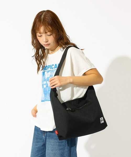 Rouge vif la cle / ルージュ・ヴィフ ラクレ ショルダーバッグ | 【CHUMS / チャムス】Recycle Plain Shoulder Bag | 詳細1