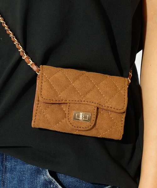 Rouge vif la cle / ルージュ・ヴィフ ラクレ カードケース・名刺入れ・定期入れ | 【VELETTO/ヴェレット】スエードキルティングカードケース/チェーンストラッ（キャメル）