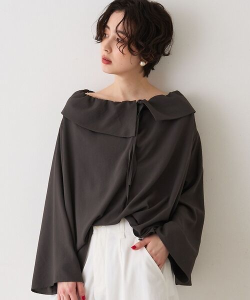Rouge vif la cle / ルージュ・ヴィフ ラクレ シャツ・ブラウス | オーバーカラー変形テントラインブラウス【予約】（チャコールグレー）