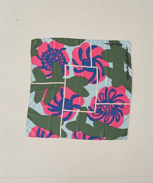 Rouge vif la cle / ルージュ・ヴィフ ラクレ バンダナ・スカーフ | 【manipuri/マニプリ】ペイントフラワーシルクスカーフ 65×65 日本製（ピンク）