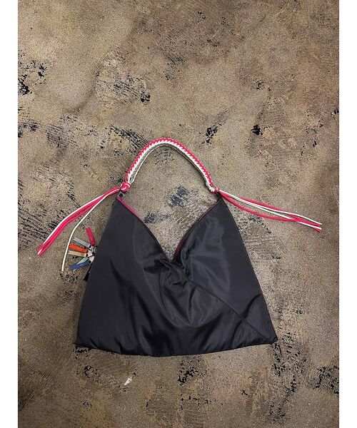 Rouge vif la cle / ルージュ・ヴィフ ラクレ ショルダーバッグ | 【cheek/チーク】ネオンハンドルトライアングルショルダー/C26002/ワン | 詳細1