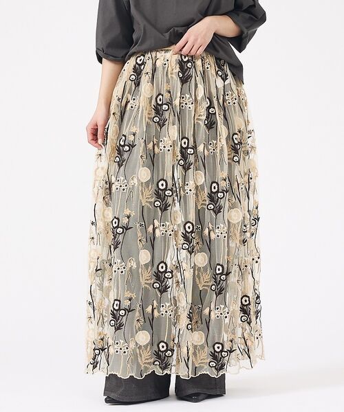 Rouge vif la cle / ルージュ・ヴィフ ラクレ ロング・マキシ丈スカート | 【Le Melange/ル・メランジュ】刺繍チュールスカート/花柄/レイヤード/（オフホワイト）