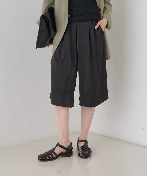 Rouge vif la cle / ルージュ・ヴィフ ラクレ ショート・ハーフ・半端丈パンツ | シックサテンハーフパンツ/ワイドキュロット/ウエストゴム | 詳細1