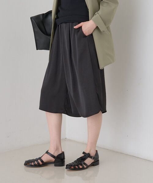 Rouge vif la cle / ルージュ・ヴィフ ラクレ ショート・ハーフ・半端丈パンツ | シックサテンハーフパンツ/ワイドキュロット/ウエストゴム | 詳細2