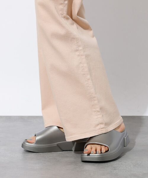 Rouge vif la cle / ルージュ・ヴィフ ラクレ サンダル | 【Paes/ペイズ】03タビ/ リカバリーサンダル/厚底/韓国/足袋【予約】 | 詳細1