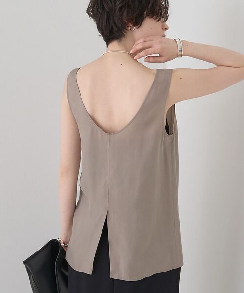 Rouge vif la cle / ルージュ・ヴィフ ラクレ シャツ・ブラウス | キュプラフィブリルUネックノースリーブブラウス/ジレ【予約】（グレージュ）