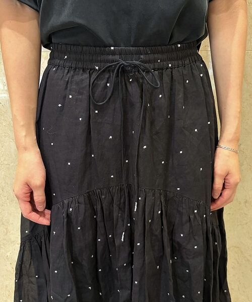 Rouge vif la cle / ルージュ・ヴィフ ラクレ ロング・マキシ丈スカート | インドドット刺繍ギャザーフレア切り替えスカート/ウエストゴム【予約】 | 詳細27