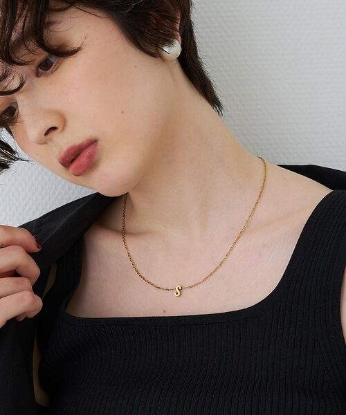 Rouge vif la cle / ルージュ・ヴィフ ラクレ ネックレス・ペンダント・チョーカー | 【PETIT MOMENTS/プティ・モーメント】「S」イニシャルモチーフネック | 詳細1