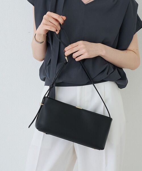 Rouge vif la cle / ルージュ・ヴィフ ラクレ ショルダーバッグ | 【PUNTI. / プンティ】レザーワンショルダーバッグ PORTRAIT-ON（ブラック）