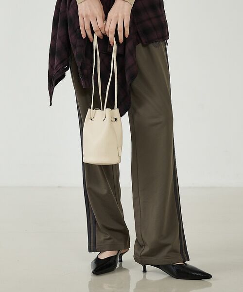 Rouge vif la cle / ルージュ・ヴィフ ラクレ ショルダーバッグ | 【blancle/ブランクレ】レザーミニ巾着バッグ/S.LEATHER TUBE | 詳細11