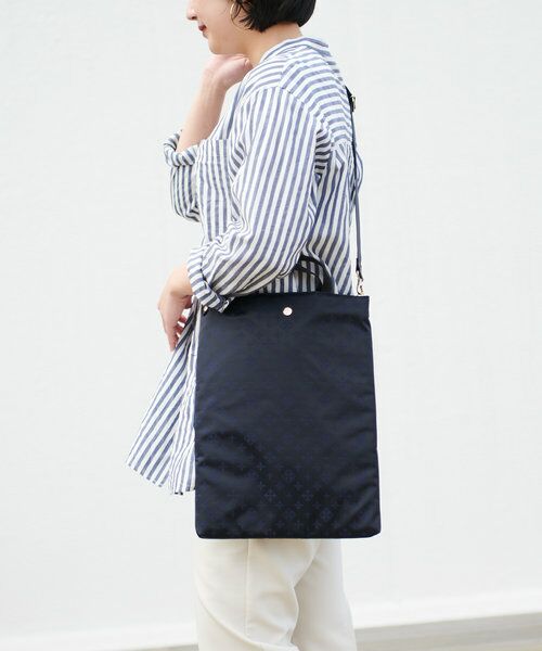 ショルダーベルト付きパソコンバッグ Z 040 バッグ Russet ラシット ファッション通販 タカシマヤファッションスクエア