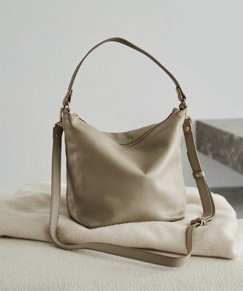 russet / ラシット ショルダーバッグ | ◆シリーズ累計販売点数2万点超◆【名品】ソフトレザーシンプルショルダーバッグ（グレーその他2）