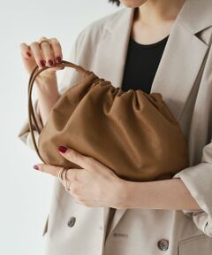 定価80%引き　MAX&Co. ブラウンショルダーバッグ グッチ オールドグッチ ピッグスキン ショルダーバッグ ブラウン