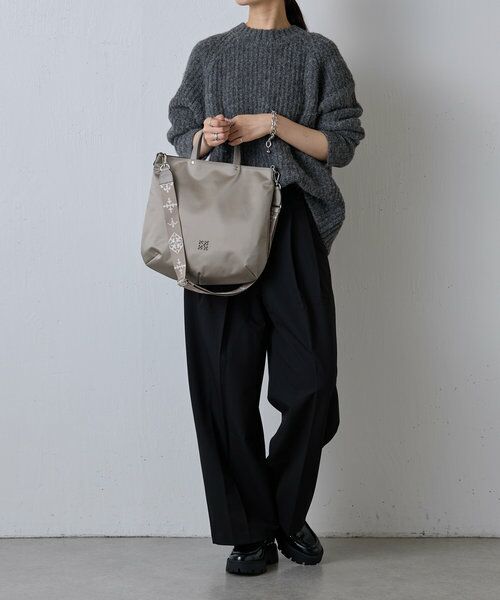 【美品】russet ラシット　2Way トートバッグ　ナイロン　本革 ラシット russet 2WAYトートバッグ(CEー009ーOUT) （Gray/Pink