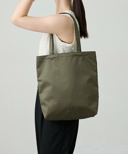 【極美品】 russetラシット トートバッグ A4収納可能 グレー系 セール】 ［A4サイズ対応］三層2wayトートバッグ M （トート