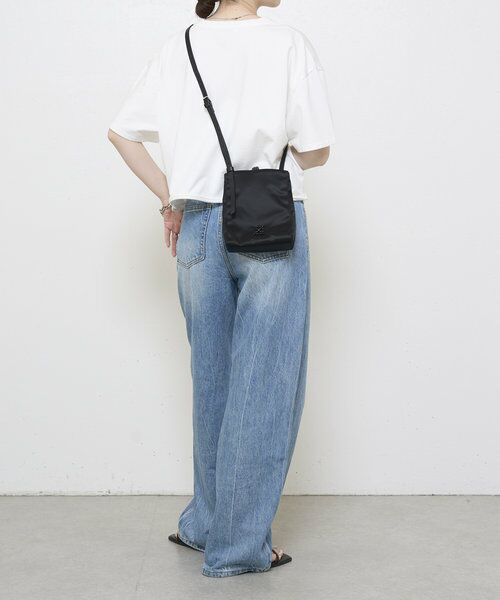 長財布がちょうど入る】ナイロンミニショルダーバッグ