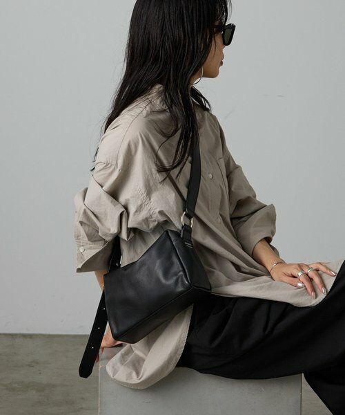 russet / ラシット ショルダーバッグ | レザースクエアショルダーバッグ | 詳細23