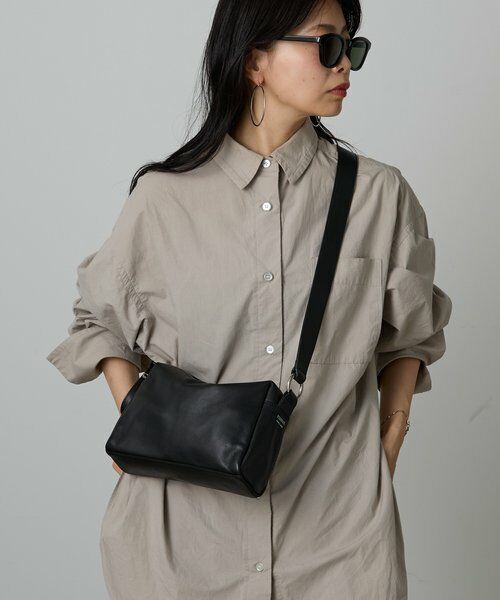 russet / ラシット ショルダーバッグ | レザースクエアショルダーバッグ | 詳細24