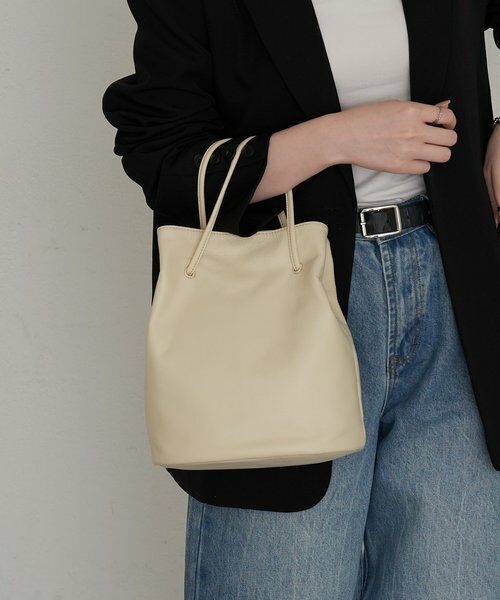 russet / ラシット ショルダーバッグ | レザー巾着バケットバッグ | 詳細7