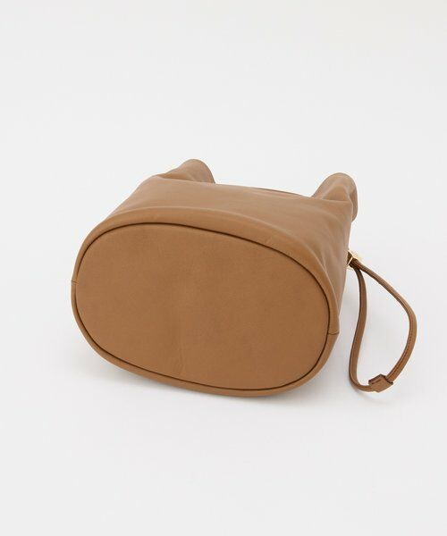 russet / ラシット ショルダーバッグ | レザー巾着バケットバッグ | 詳細15