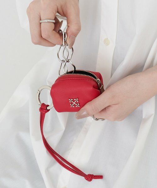russet / ラシット キーホルダー・ストラップ | カラビナ付き レザーミニポーチ型チャーム（レッド）