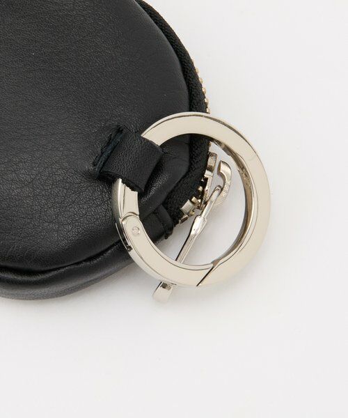 ムラ　ホリデーラッピング、チャーム付き ミラー付きレザーチャーム （キーホルダー・ストラップ