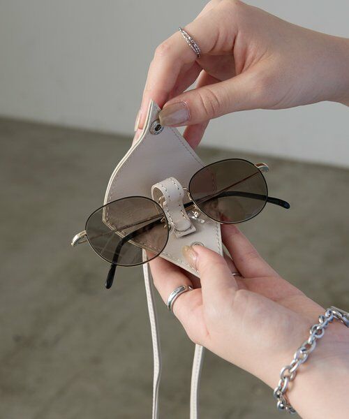 russet / ラシット キーホルダー・ストラップ | レザーメガネホルダー | 詳細9